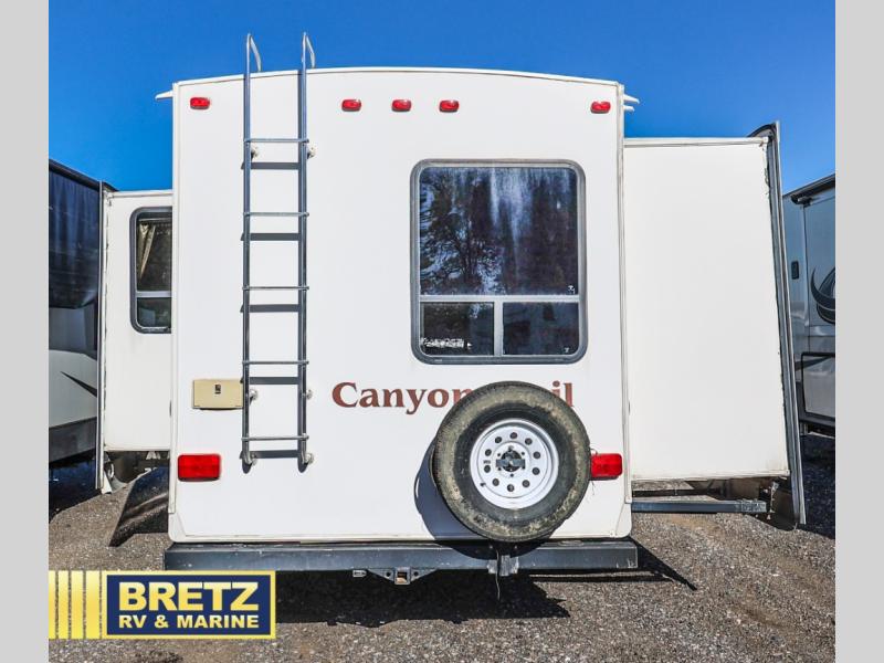 RV listing image