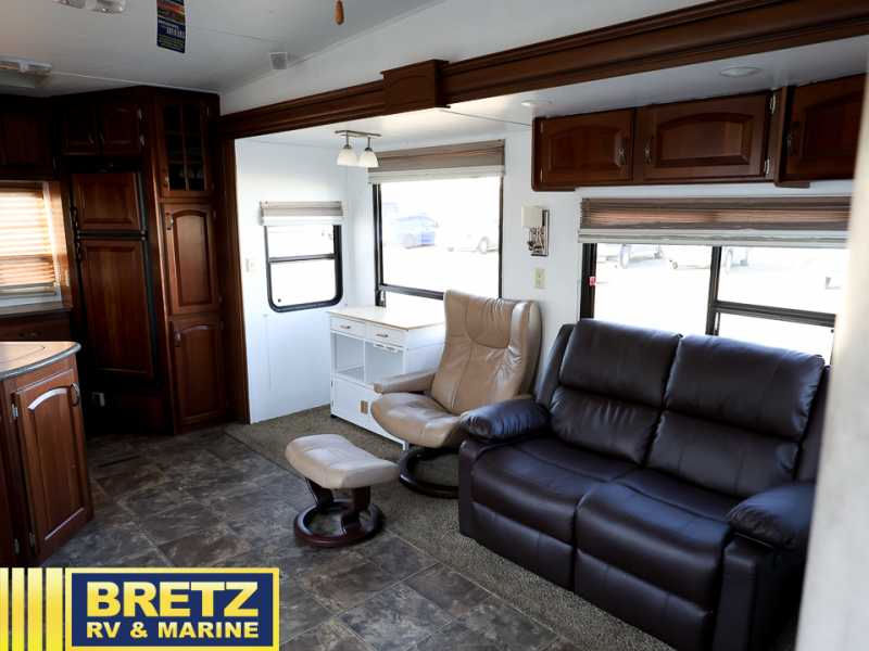 RV listing image