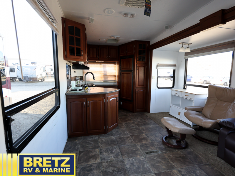 RV listing image