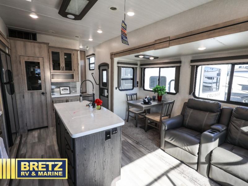 RV listing image