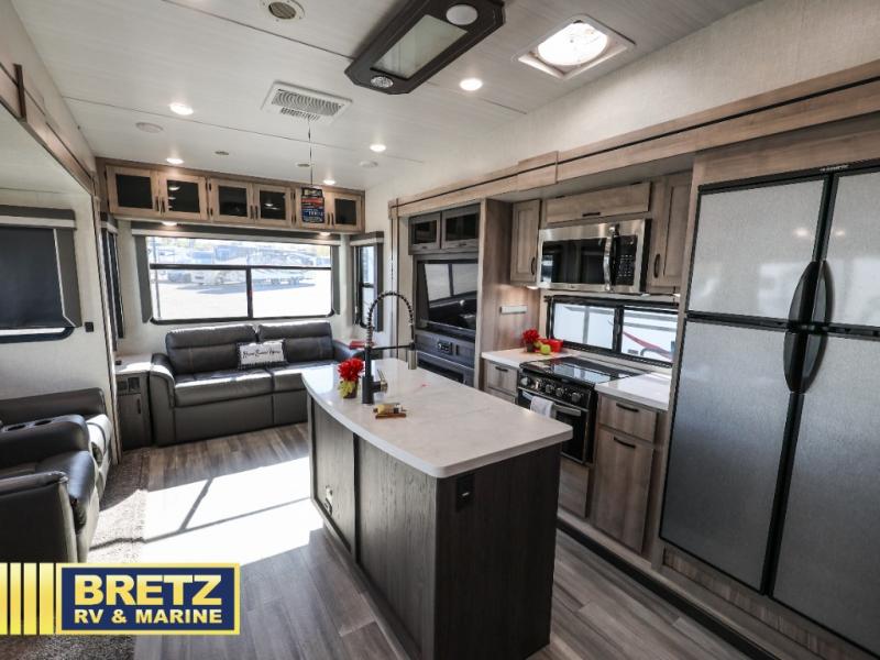 RV listing image