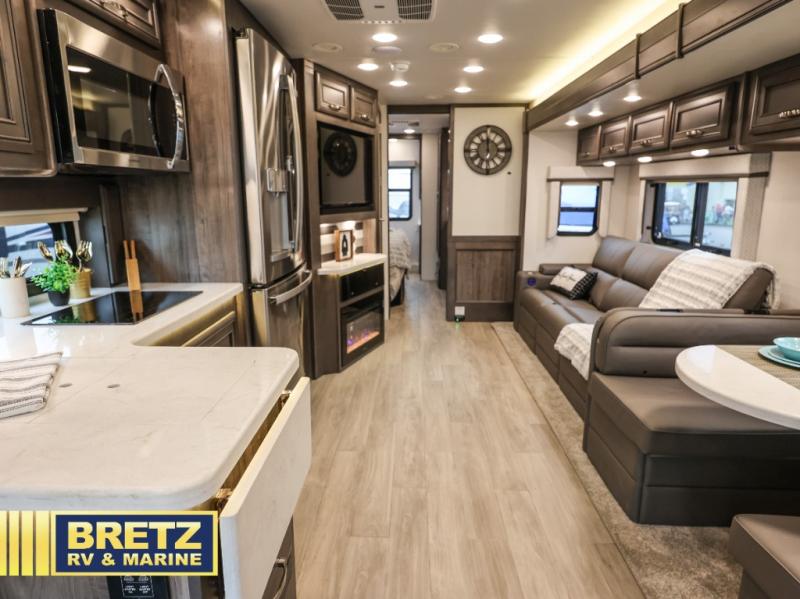RV listing image