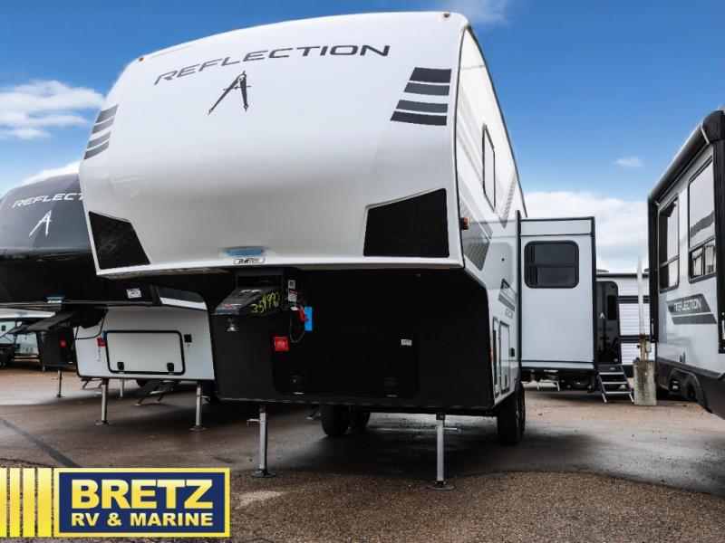 2026 Grand Design Recreational Reflection Narrow Body photo 4