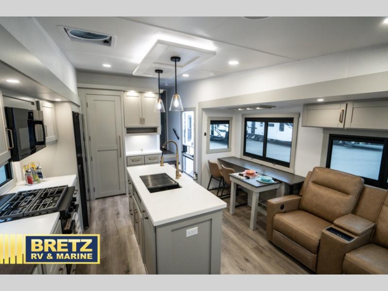 RV listing image