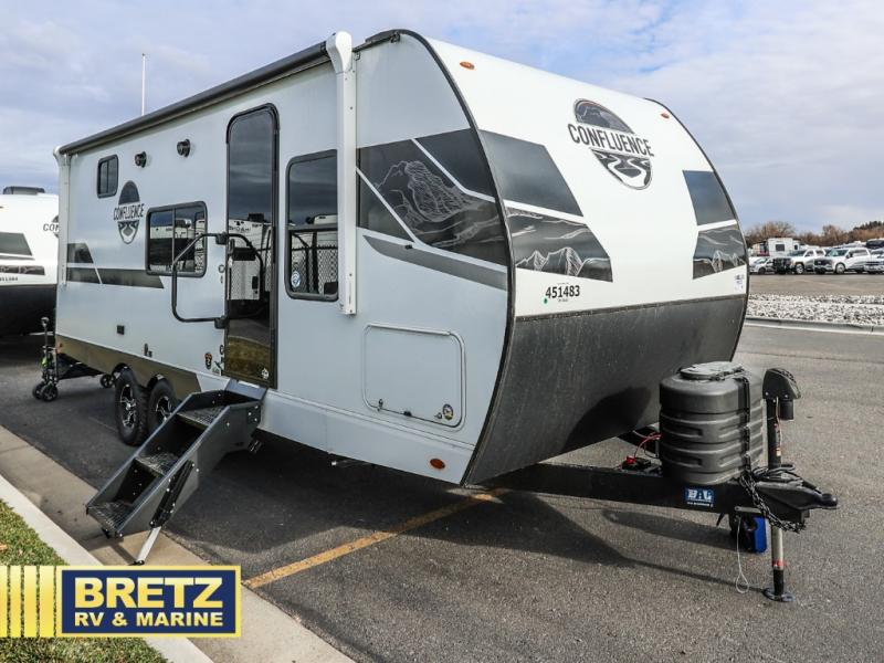 RV listing image