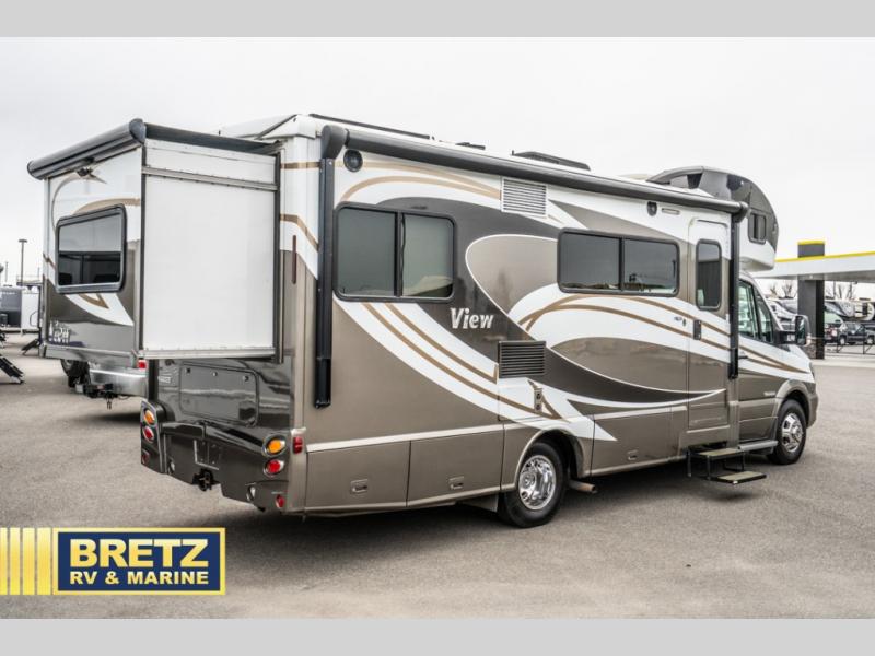 RV listing image