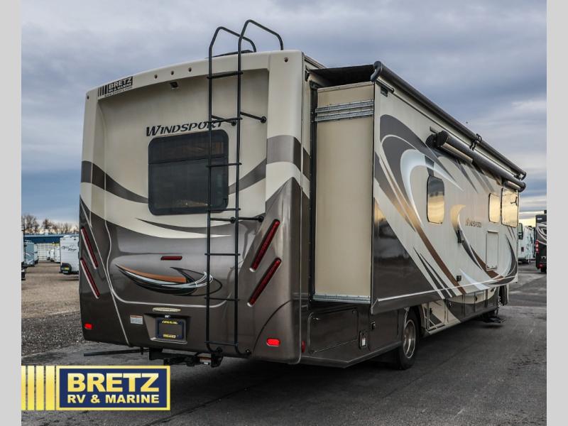RV listing image