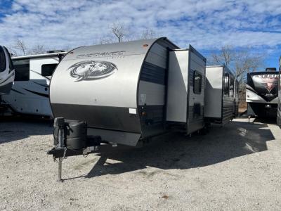 Used 2020 Forest River RV Cherokee 324TS