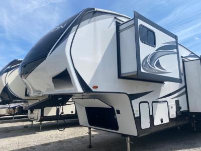 Used 2023 Grand Design Reflection 311BHS