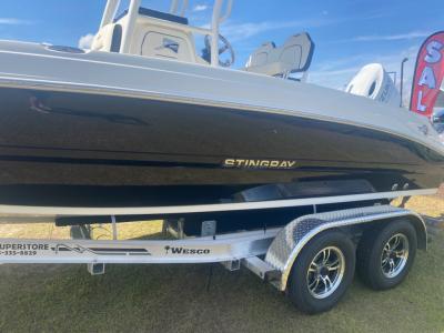 New 2023 Stingray 206CC