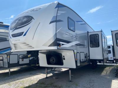 New 2022 Forest River RV Cherokee Arctic Wolf 321BH