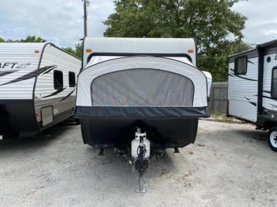 Used 2018 Starcraft Launch Outfitter 7 17SB