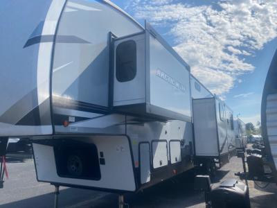 New 2022 Forest River RV Cherokee Arctic Wolf Suite 3660