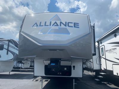 New 2022 Alliance RV Avenue 30RLS