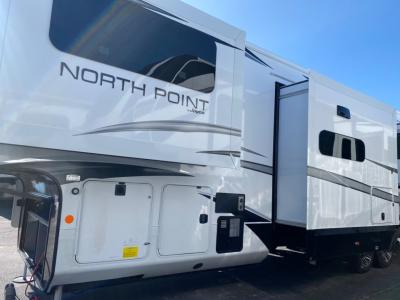New 2024 Jayco North Point 382FLRB
