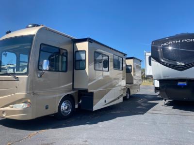 Used 2008 Fleetwood RV Providence 40E