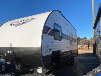Used 2022 Forest River RV Wildwood FSX 181RT