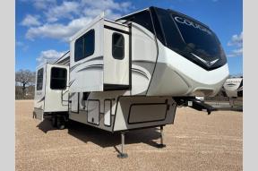 Used 2022 Keystone RV Cougar 354FLS Photo