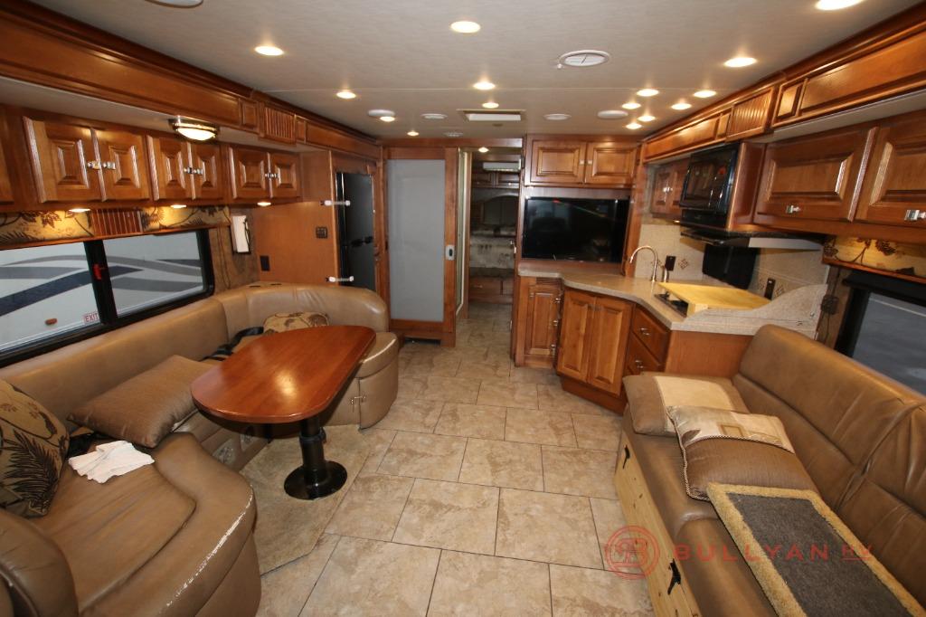 Used 2014 Tiffin Motorhomes Allegro Breeze 32 BR Motor Home Class A