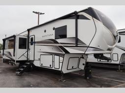 New 2025 Keystone RV Montana 3123RL Photo