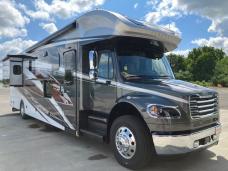 New 2025 Renegade Verona 40VRB Photo