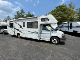 Used 2007 Four Winds RV Four Winds 5000 28A Photo