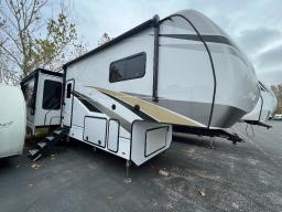 Used 2022 Alliance RV Paradigm 310RL Photo