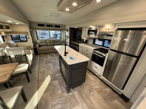 New 2025 Coachmen RV Chaparral Lite 30RLS Photo