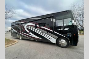 New 2023 Thor Motor Coach Outlaw 38KB Photo