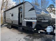 New 2025 Coachmen RV Catalina Summit Series 8 271DBS image