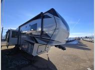 Used 2025 Keystone RV Montana 3123RL image
