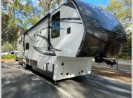 Used 2023 Vanleigh RV Vilano 394RK image