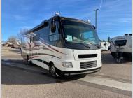Used 2011 Thor Motor Coach Serrano 31X image