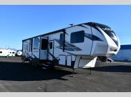 Used 2019 Dutchmen RV Voltage 4115 image