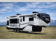 Used 2021 Jayco North Point 382FLRB image
