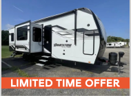 New 2026 Grand Design Momentum G-Class 31G image