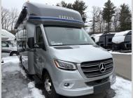 Used 2025 Tiffin Motorhomes Wayfarer 25 XLW image