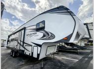 Used 2020 Grand Design Reflection 28BH image