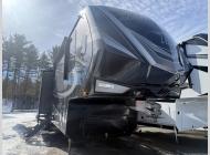 Used 2022 Grand Design Momentum 399TH image