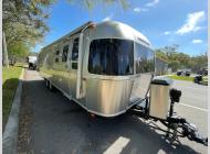 Used 2024 Airstream Classic 30RB image