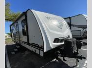 Used 2020 Winnebago Industries Towables Minnie 2500RL image