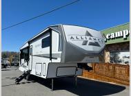 New 2025 Alliance RV Avenue 32RLS image