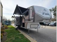 New 2025 Alliance RV Avenue 38DBL image