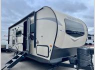 Used 2020 Forest River RV Flagstaff 25BDS image