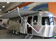 Used 2019 Airstream RV Classic 30RBQ image