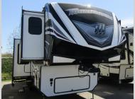 Used 2016 Grand Design Momentum 376TH image