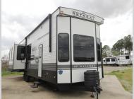 New 2024 Keystone RV Retreat 39FLFT image