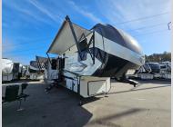Used 2022 Keystone RV Alpine 3220RL image
