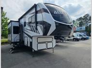 Used 2022 Alliance RV Valor 41V15 image