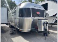 Used 2012 Airstream RV Flying Cloud M30 image